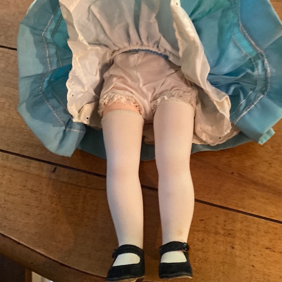 Vintage! MADAME ALEXANDER Doll - Alice in Wonderland, 13”, #1552 - Picture 6 of 8